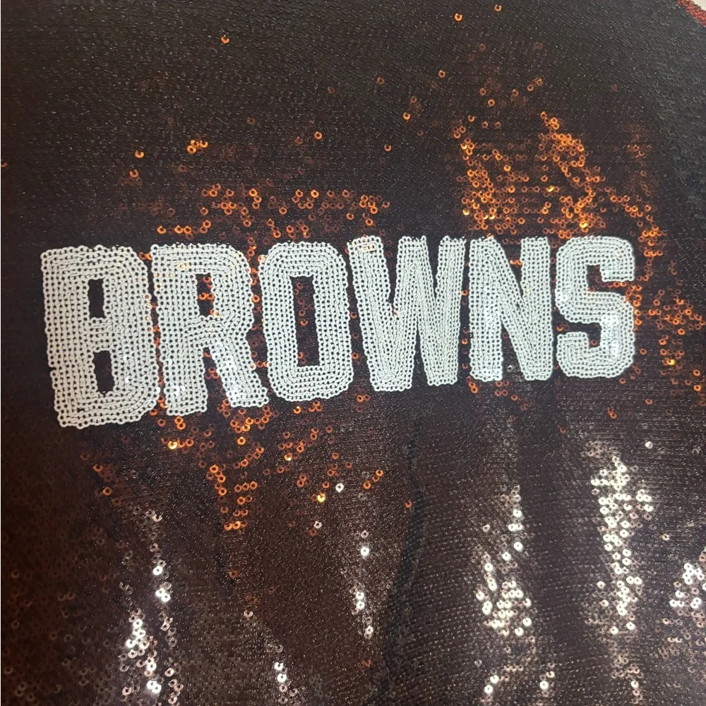 NWT Women's The Wild Collective Cleveland Browns Sequin Ombre Jacket - Large - Picture 2 of 11